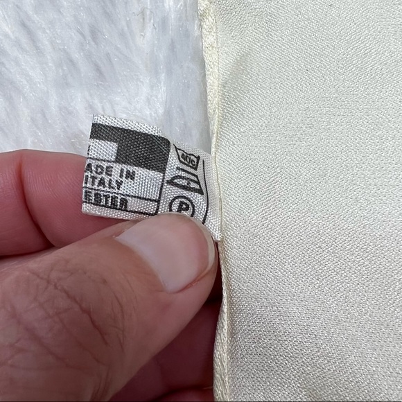 Vintage Ivory Square Scarf Handkerchief - Picture 6 of 7